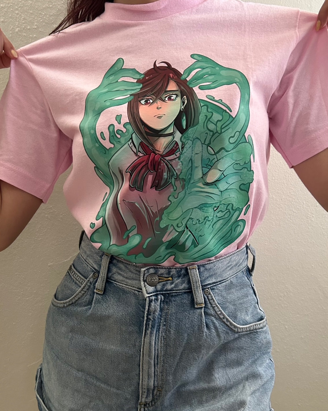 Dandadan: Momo Ayase Baby Pink T-shirt (Sekaiju Con Winter Edition 2025 Exclusive)