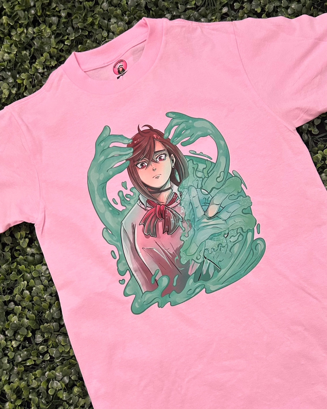 Dandadan: Momo Ayase Baby Pink T-shirt (Sekaiju Con Winter Edition 2025 Exclusive)